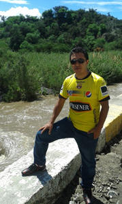 PHOTO ANDRES CARDENAS